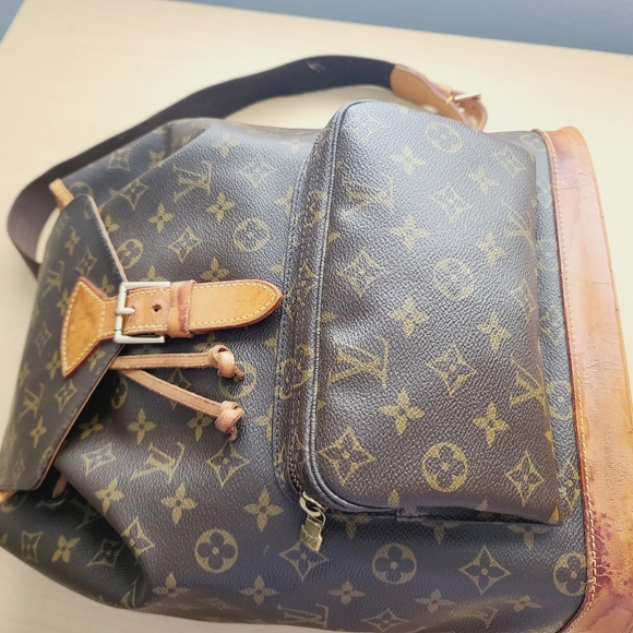 LOUIS VUITTON Montsouris Gm Brown Monogram Coated Canvas Backpack - Picture 14 of 15